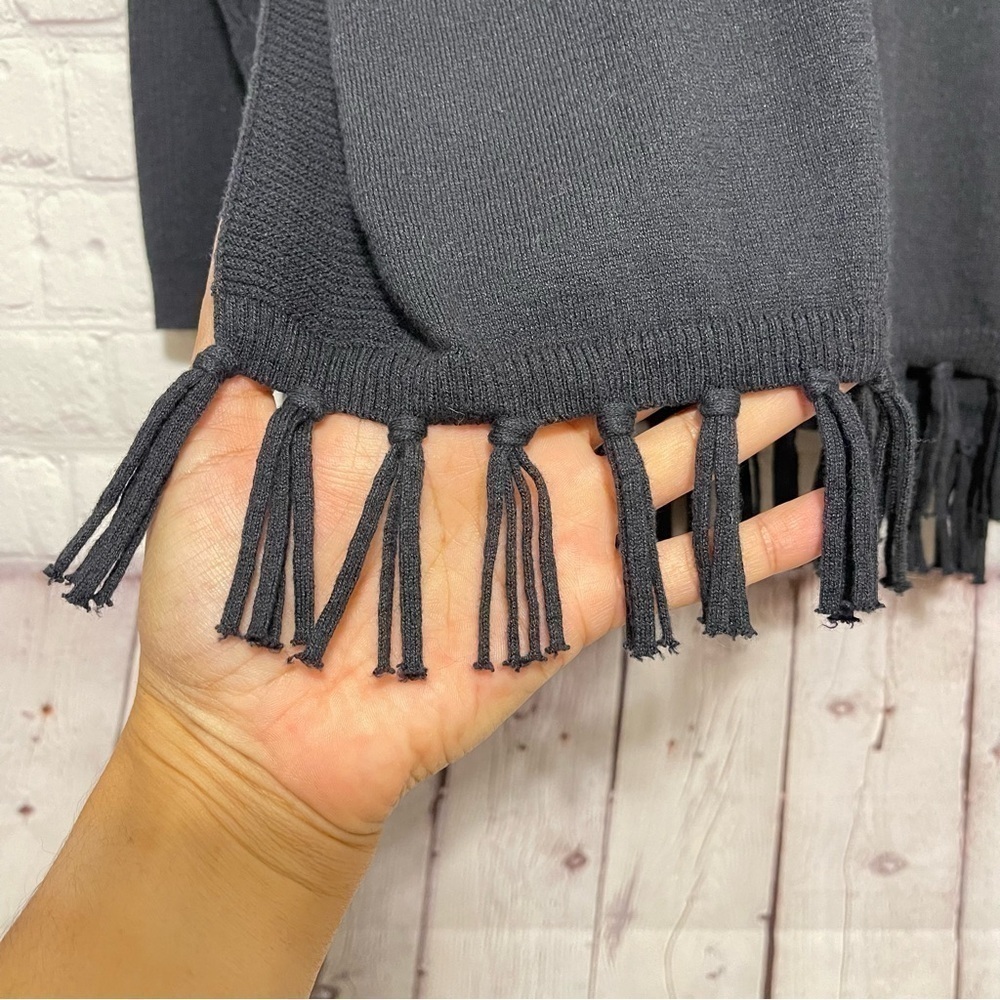 Ramona Fringe Sweater- No longer available - Picture 3 of 8
